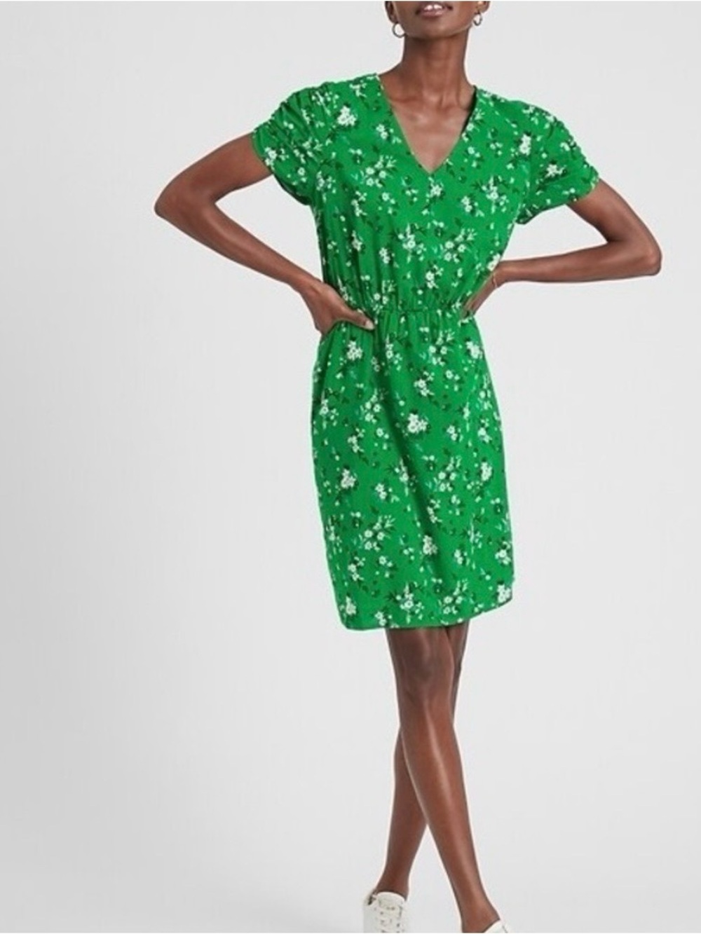 Banana Republic Green Floral V-Neck Dress Size Small